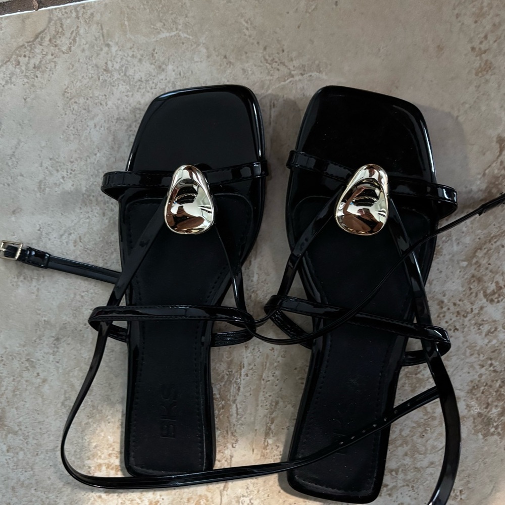 Black Strappy Sandals with Gold Accent